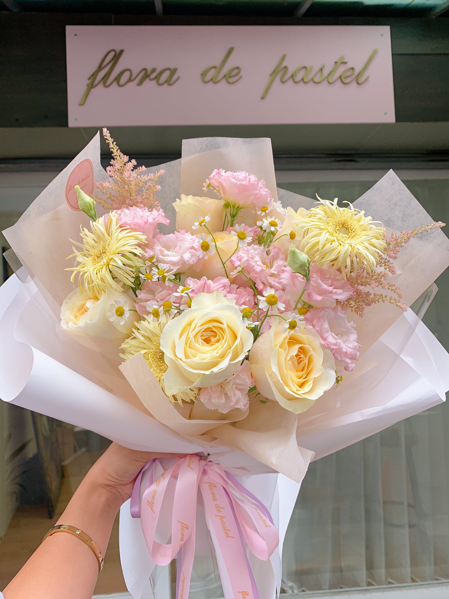 Flora de Pastel bouquet